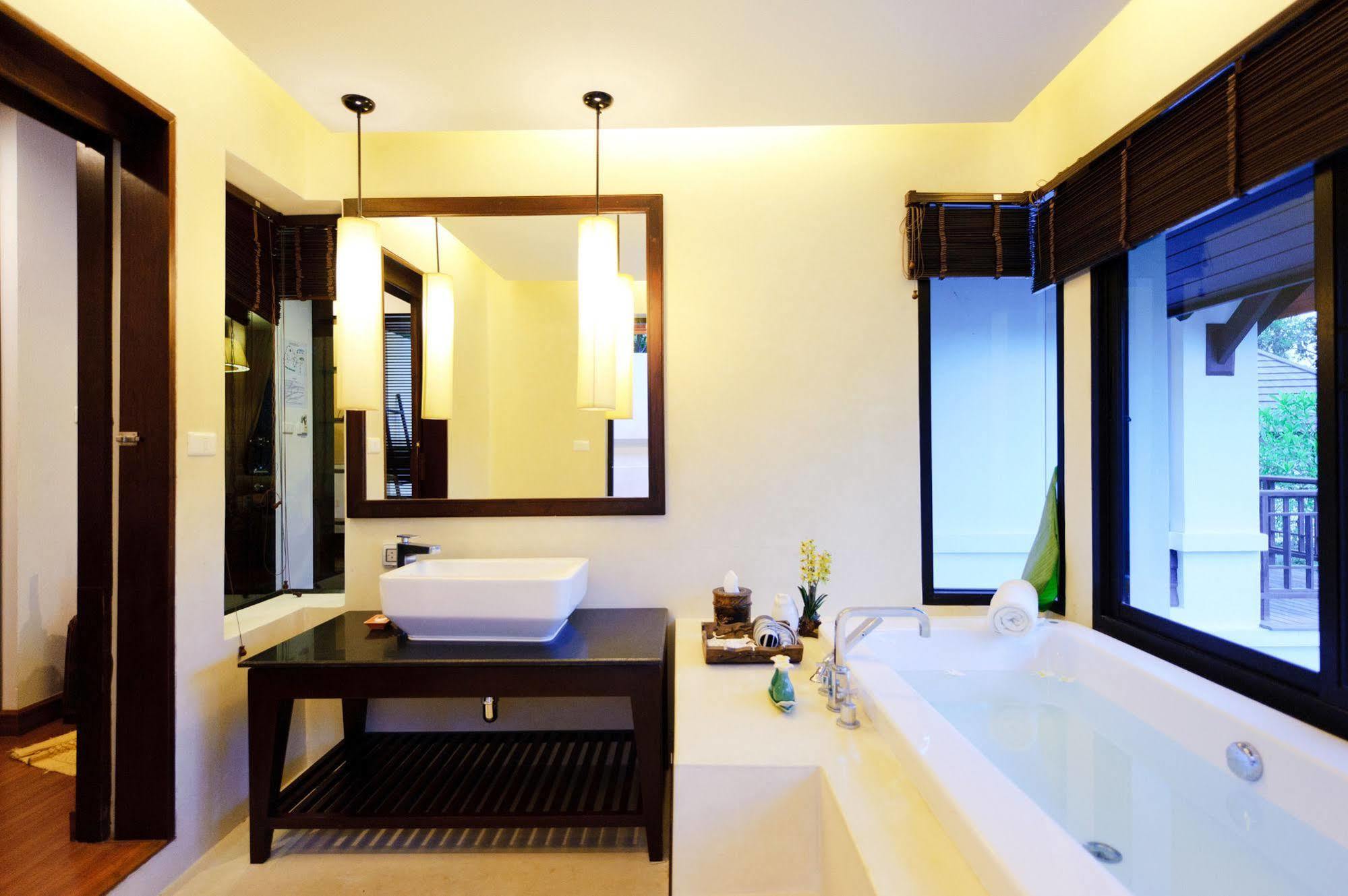 Chiangmai Highlands Golf And Spa Resort Mae On Luaran gambar